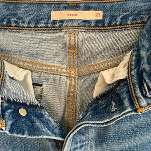 Levi’s Wedgie Fit Jeans